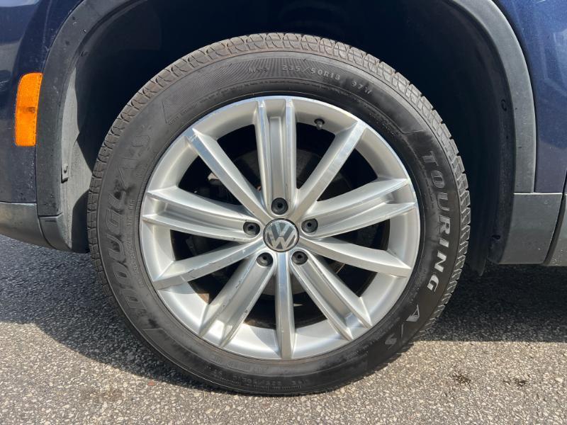 Volkswagen Tiguan SE 2016
