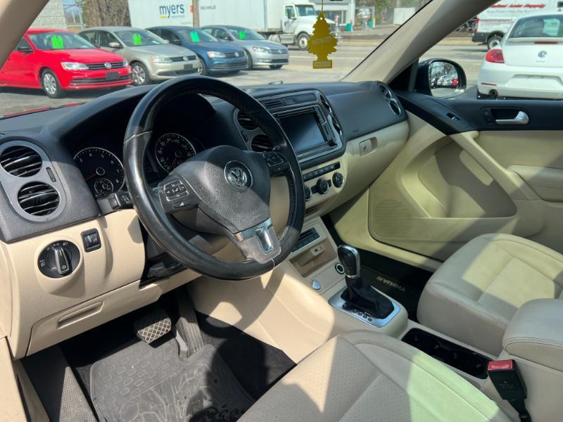 Volkswagen Tiguan SE 2016