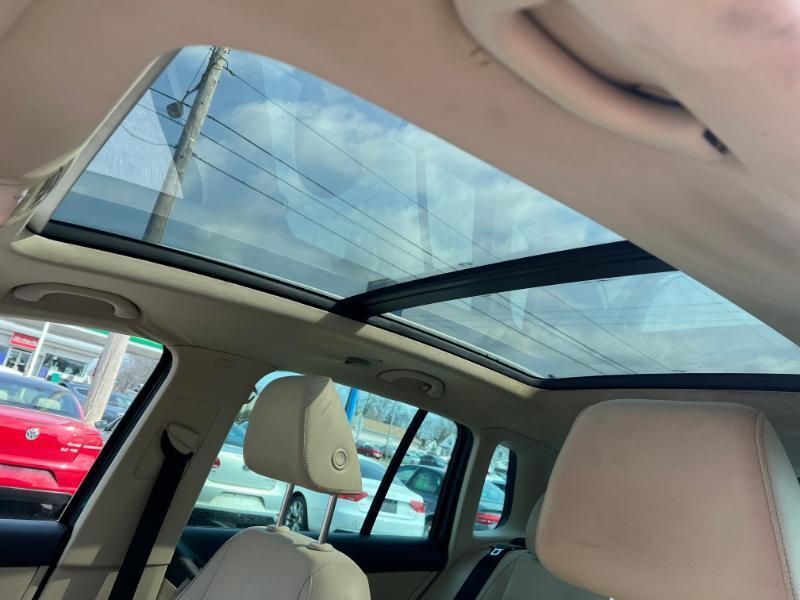 Volkswagen Tiguan SE 2016