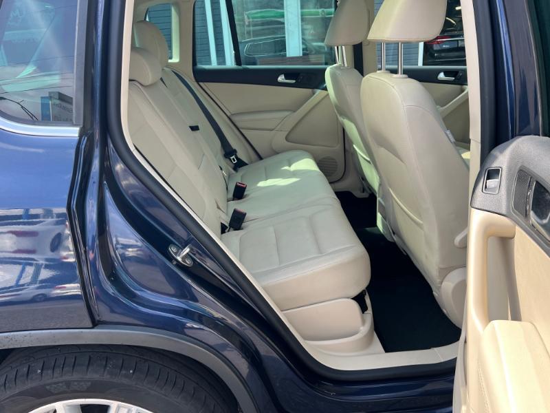 Volkswagen Tiguan SE 2016