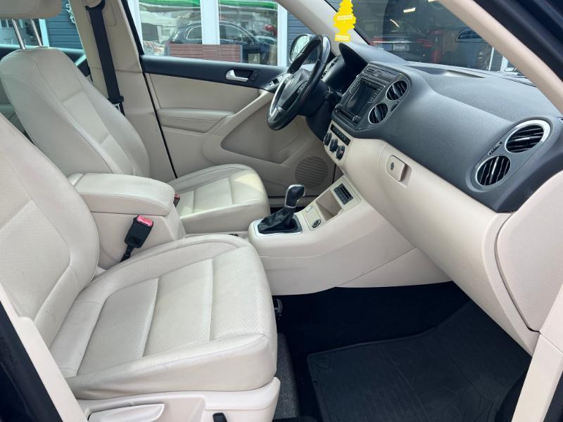 Volkswagen Tiguan SE 2016