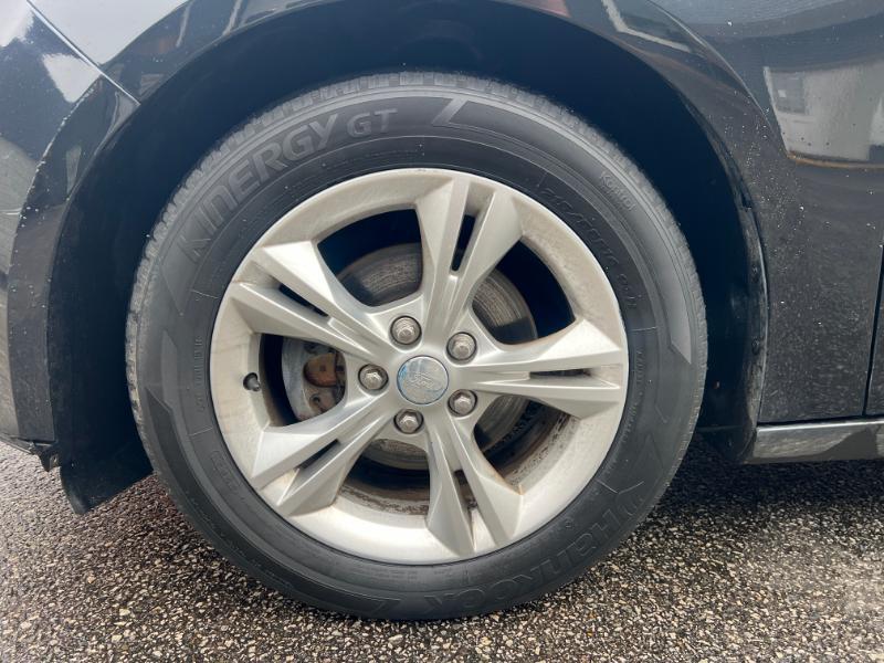 Ford Focus SE Sedan 2013