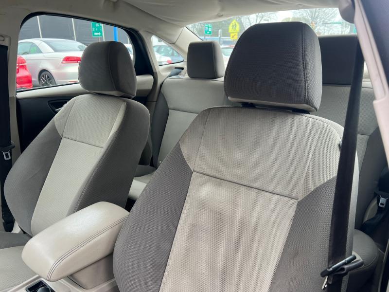 Ford Focus SE Sedan 2013