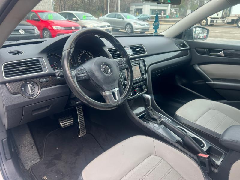 Volkswagen Passat SE 6A 2015