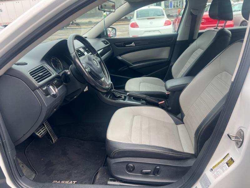 Volkswagen Passat SE 6A 2015