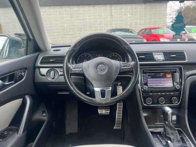 Volkswagen Passat SE 6A 2015