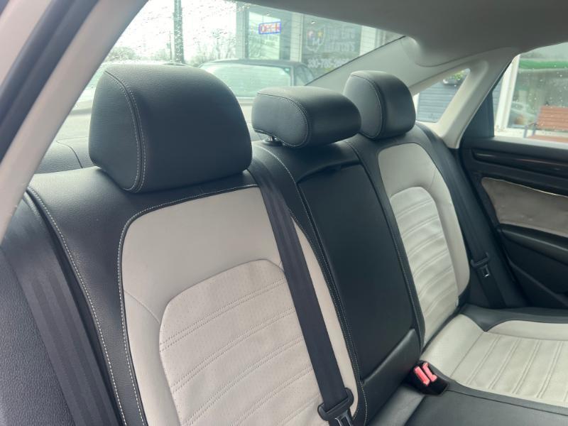 Volkswagen Passat SE 6A 2015