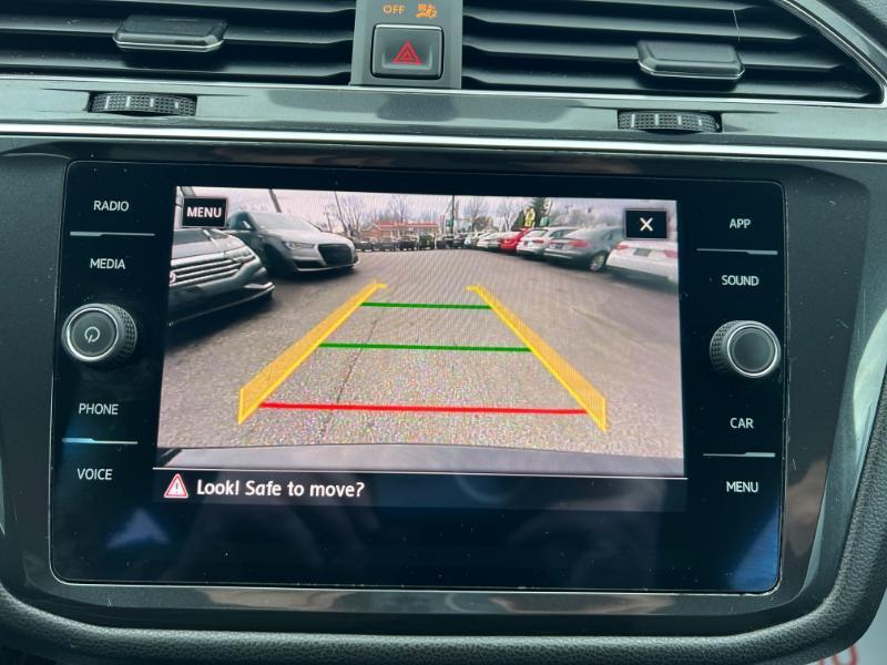 Volkswagen Tiguan SE 2018