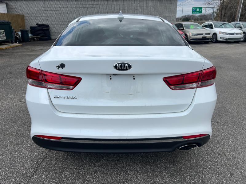 Kia Optima LX 2017