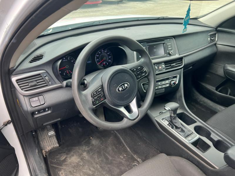Kia Optima LX 2017