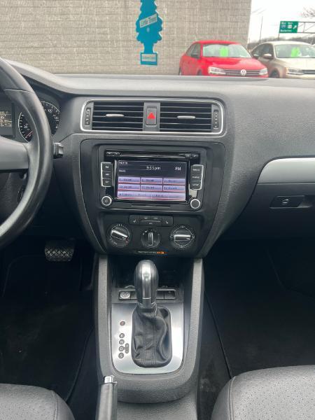 Volkswagen Jetta SE 2014