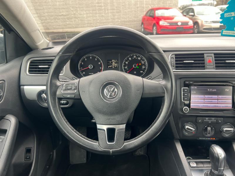 Volkswagen Jetta SE 2014