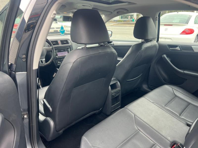 Volkswagen Jetta SE 2014