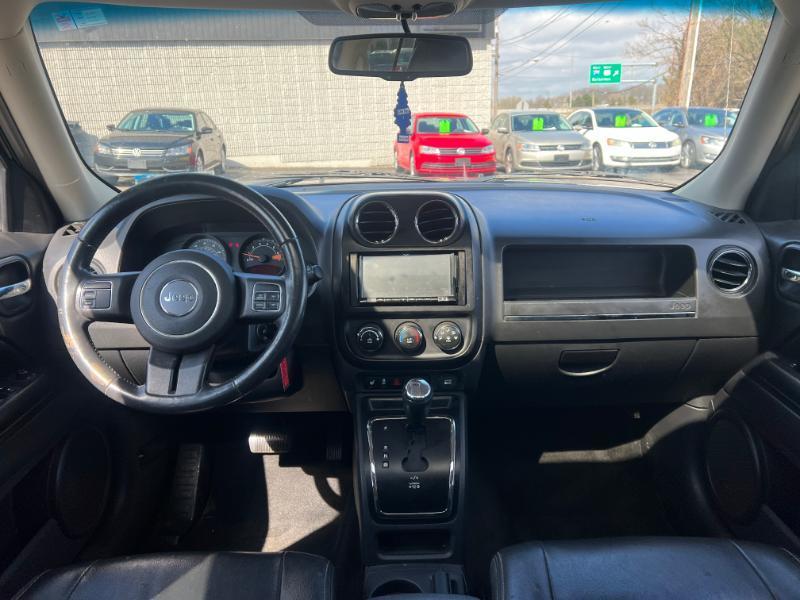 Jeep Patriot Latitude 2WD 2015
