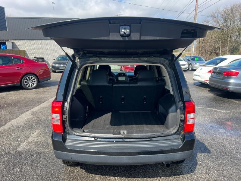 Jeep Patriot Latitude 2WD 2015