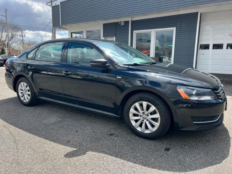 Volkswagen Passat 1.8T Wolfsburg AT 2014