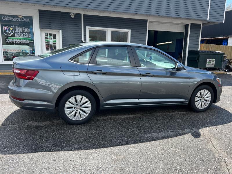 Volkswagen Jetta 1.4T S 8A 2020