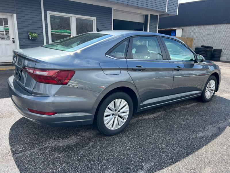 Volkswagen Jetta 1.4T S 8A 2020
