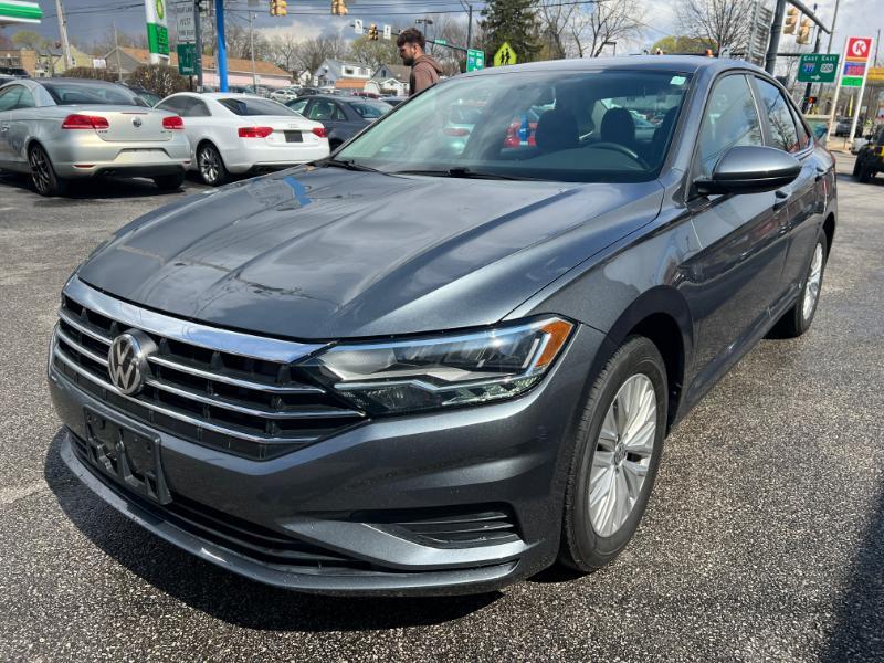 Volkswagen Jetta 1.4T S 8A 2020