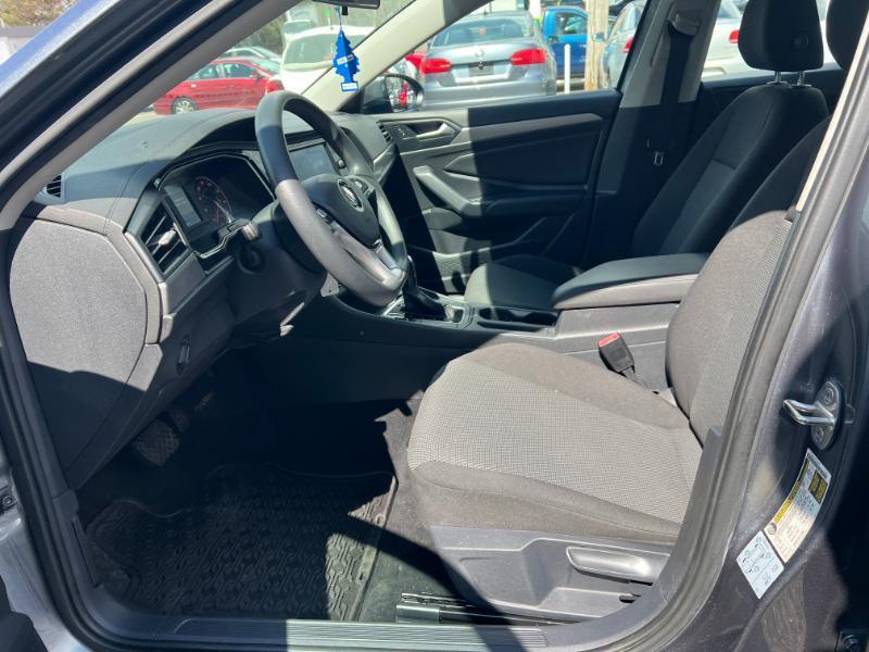 Volkswagen Jetta 1.4T S 8A 2020