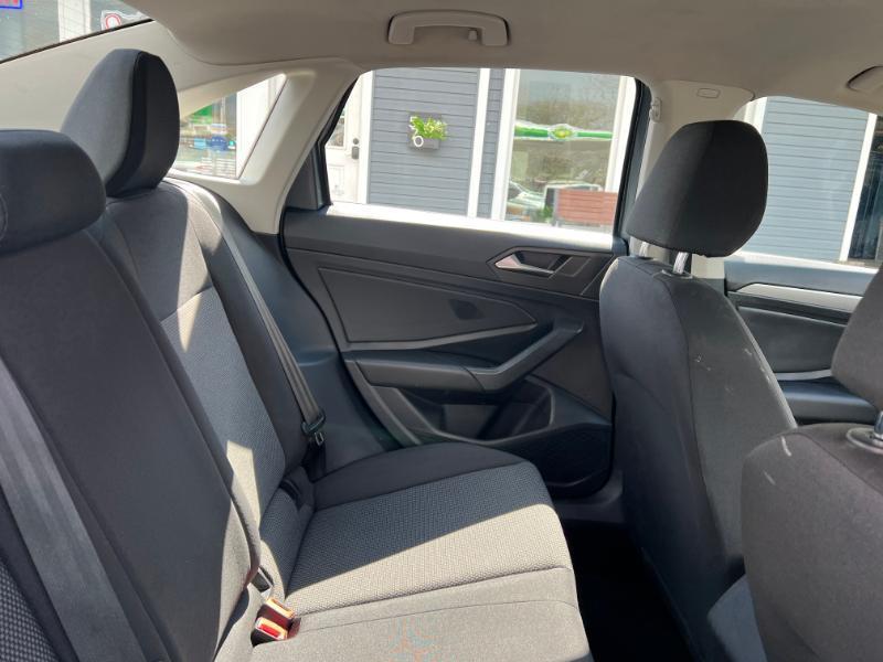 Volkswagen Jetta 1.4T S 8A 2020