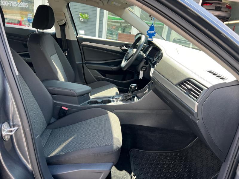 Volkswagen Jetta 1.4T S 8A 2020