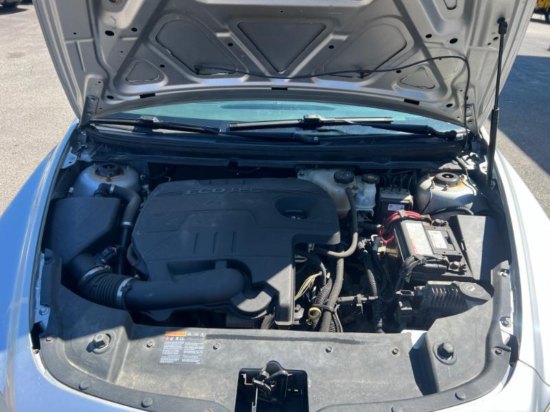 Chevrolet Malibu 1LT 2011