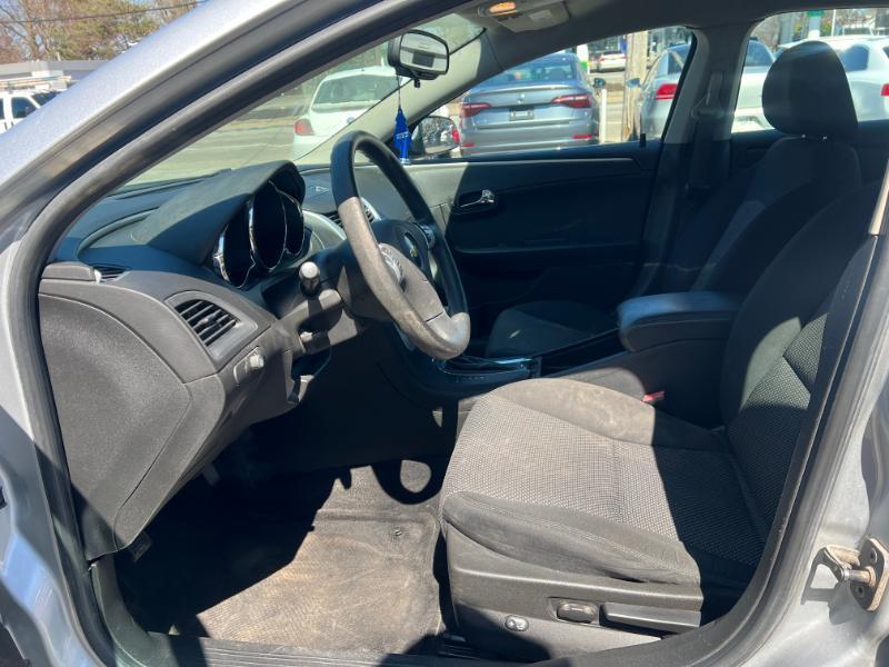 Chevrolet Malibu 1LT 2011