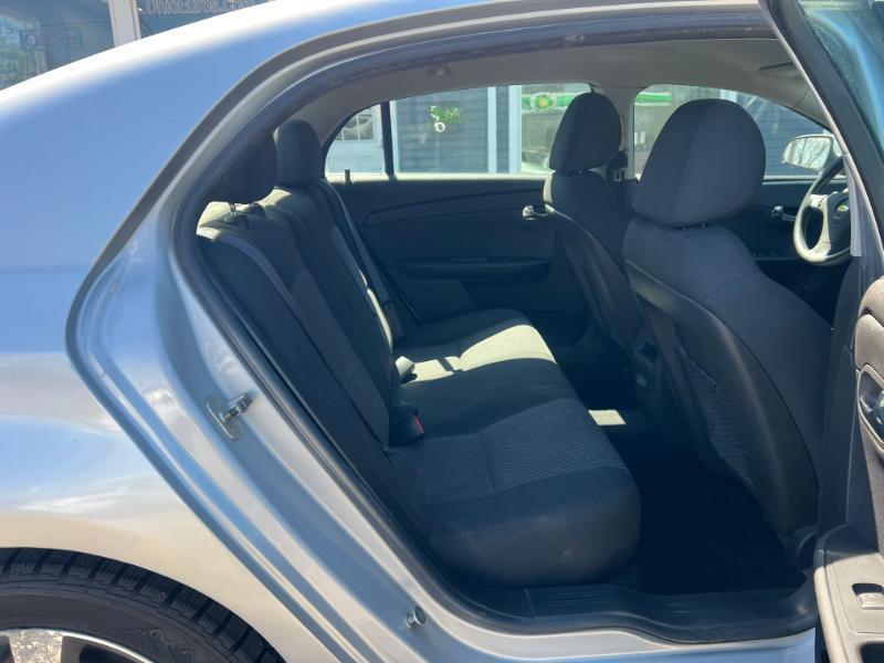 Chevrolet Malibu 1LT 2011