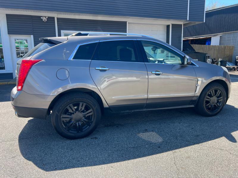 Cadillac SRX Luxury AWD 2012