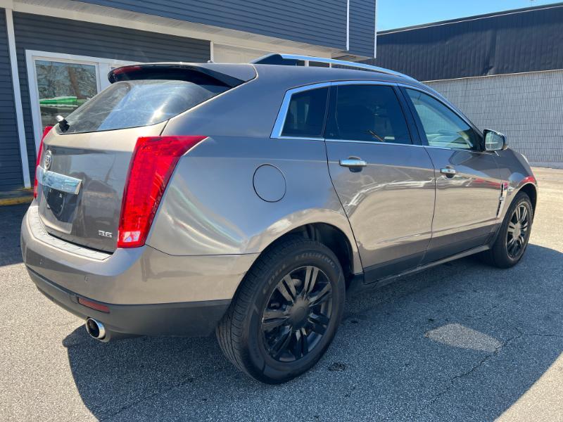 Cadillac SRX Luxury AWD 2012