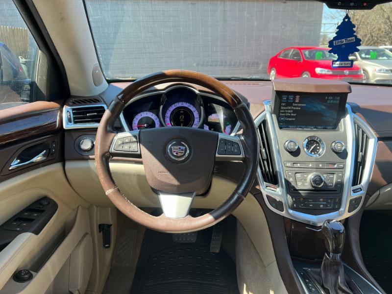 Cadillac SRX Luxury AWD 2012