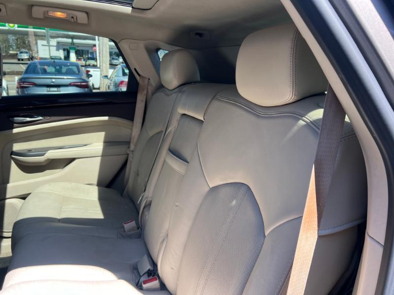 Cadillac SRX Luxury AWD 2012