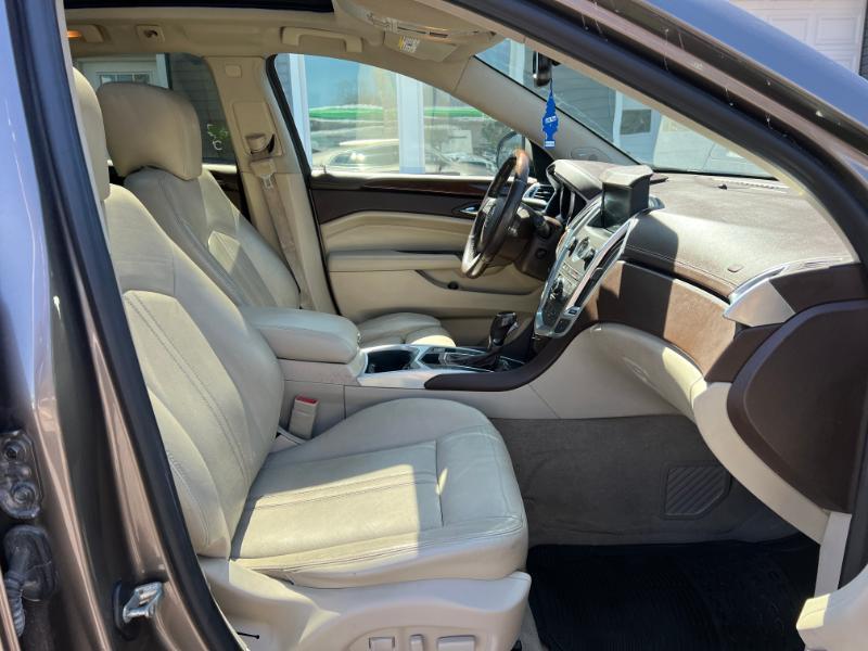 Cadillac SRX Luxury AWD 2012