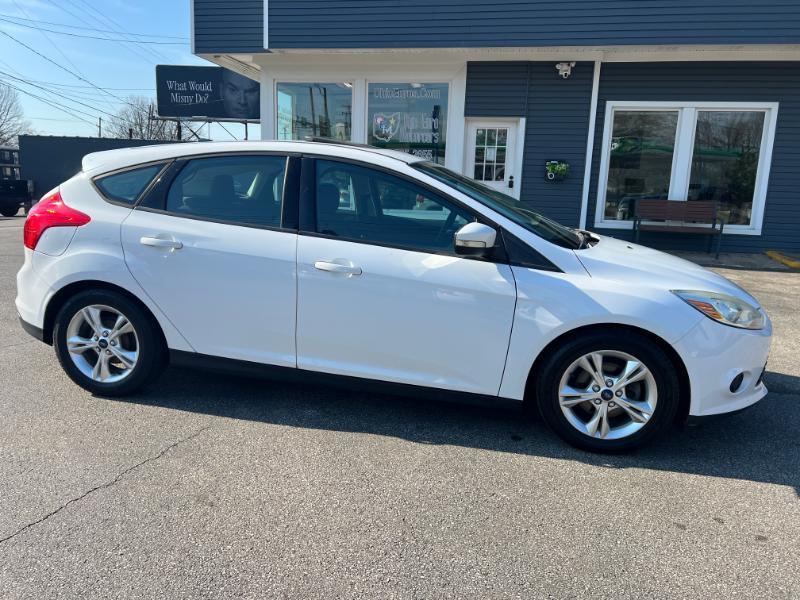 Ford Focus SE Hatch 2014