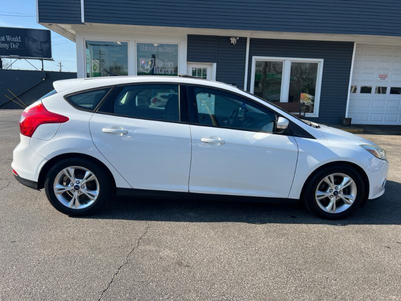 Ford Focus SE Hatch 2014