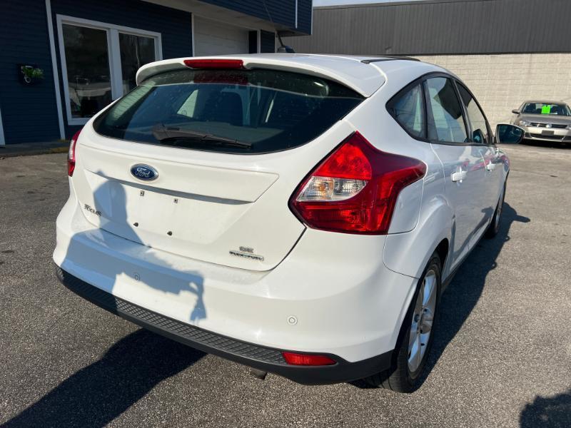 Ford Focus SE Hatch 2014