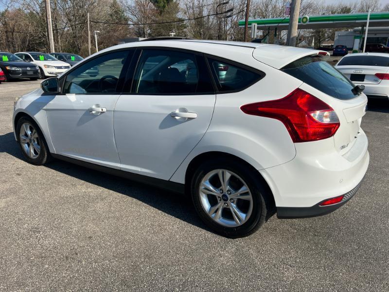 Ford Focus SE Hatch 2014