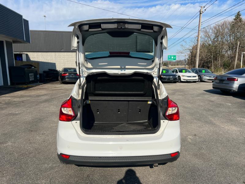 Ford Focus SE Hatch 2014