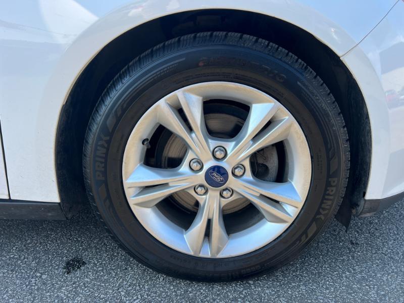 Ford Focus SE Hatch 2014