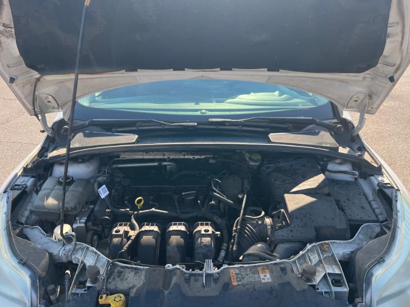 Ford Focus SE Hatch 2014