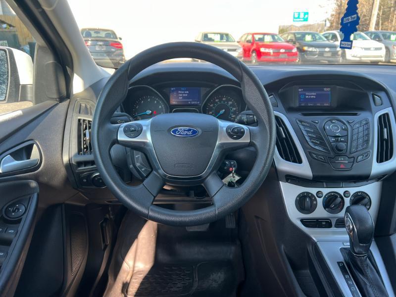 Ford Focus SE Hatch 2014
