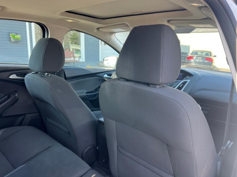 Ford Focus SE Hatch 2014