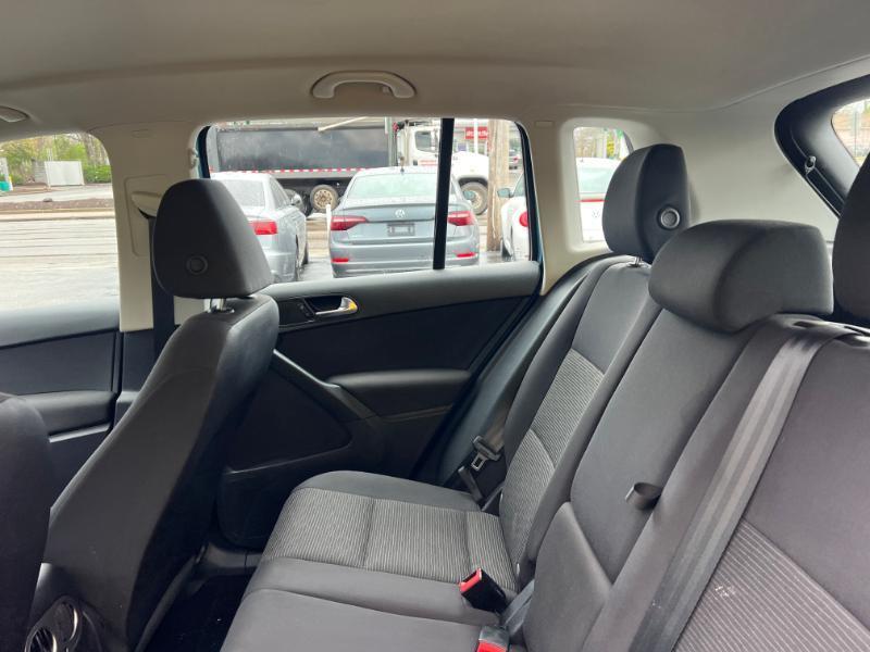 Volkswagen Tiguan S 4Motion 2017