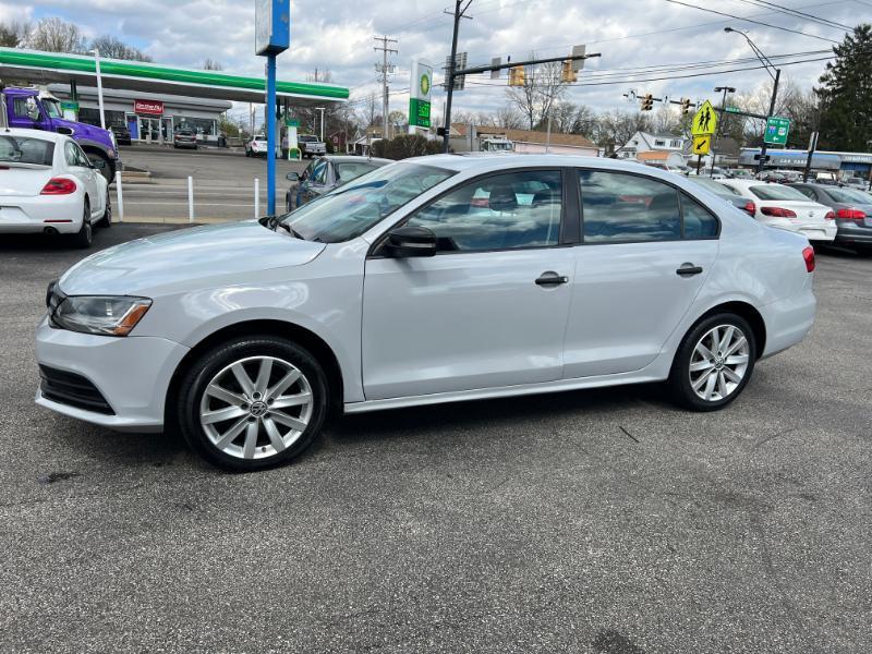 Volkswagen Jetta 1.4T SE 6A 2017