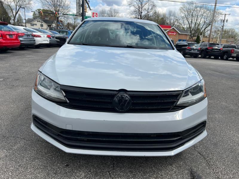 Volkswagen Jetta 1.4T SE 6A 2017