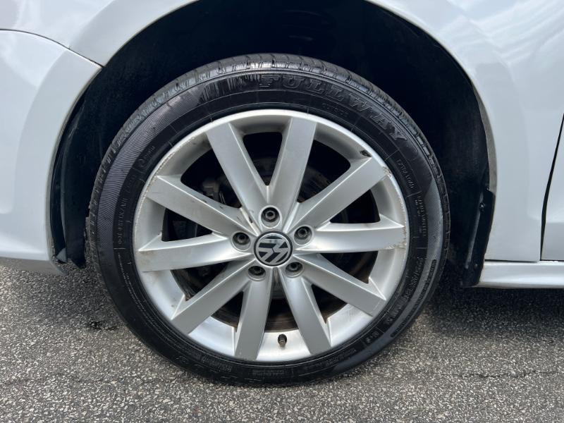 Volkswagen Jetta 1.4T SE 6A 2017