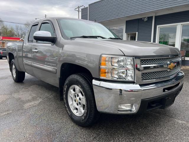 Gray 2012 Chevrolet Silverado 1500 LT Extended Cab 4WD Pickup Truck Four-Wheel Drive Automatic