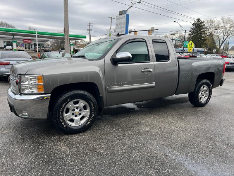 Chevrolet Silverado 1500 LT Ext. Cab Long Box 4WD 2012