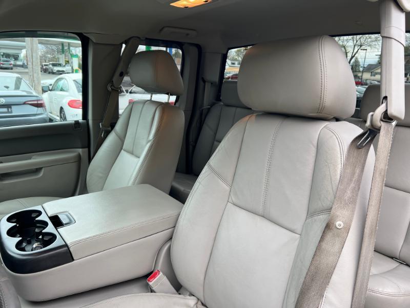 Chevrolet Silverado 1500 LT Ext. Cab Long Box 4WD 2012